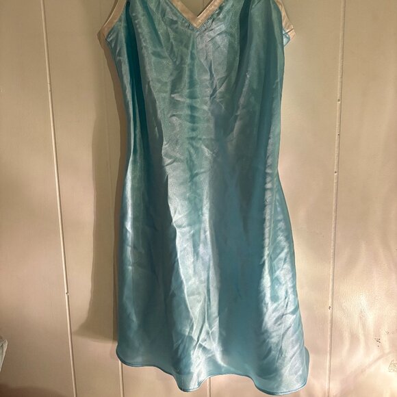 Jones and NewYork Light Blue Satin V-Neck Slip Dress in size Small - Picture 2 of 4